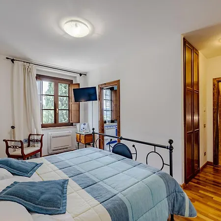 Del Colle - Happy Torgiano